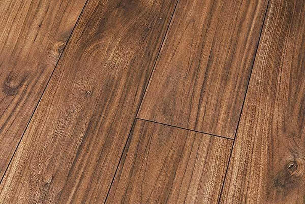 Ламинат Falquon Blue Line Wood 8 Morris Walnut