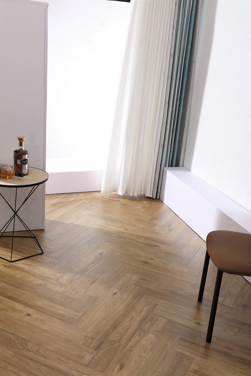 Инженерная доска East Elegance Елка EA3132 600х100х15 мм