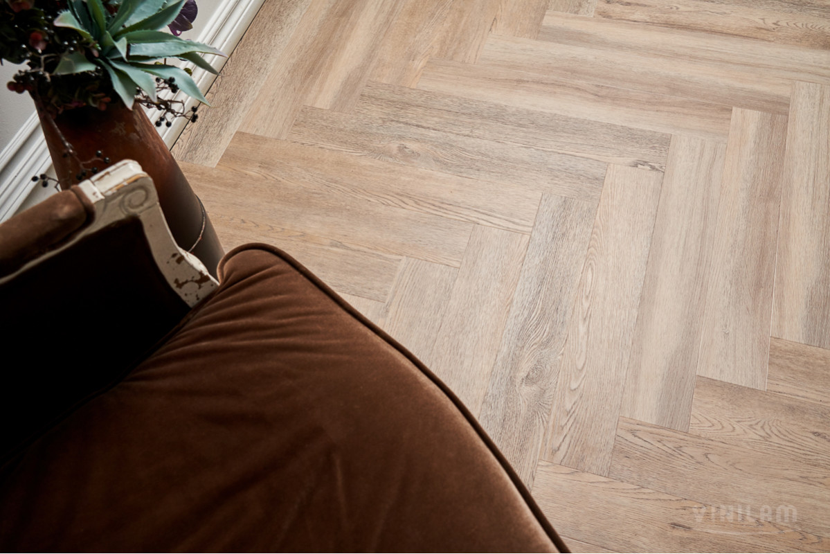 Кварц-винил Vinilam Parquet Herringbone Glue Паркет Северный Кварц-винил Vinilam Parquet Herringbone Glue Паркет Северный