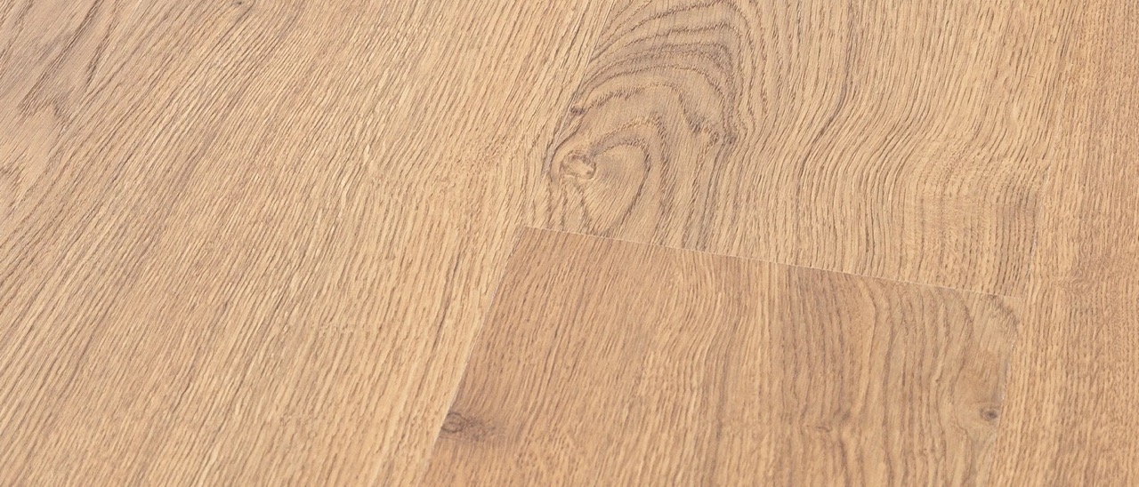 Ламинат Egger Classic 12/33 V4 Дуб Азгил медовый