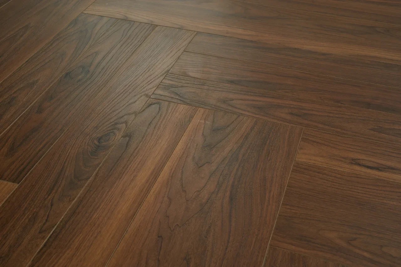 Ламинат CBM Mosaik 600х100 Орех Трест